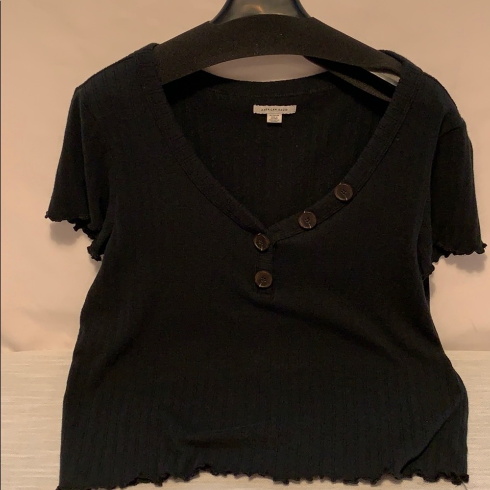 American Eagle Black T-shirt